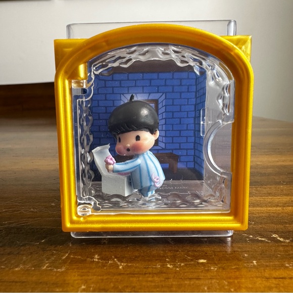 Harry Potter Figure Box Dudley Eating Cake - Picture 1 of 7